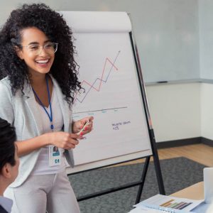 Qual a função do administrador na sociedade?